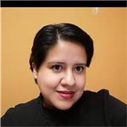 Profesora de Historia ofrece clases en lengua nativa